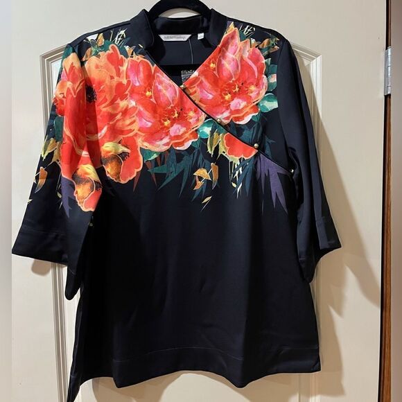 NWT SOFT SURROUNDINGS 3/4 Sleeve Floral Blouse Black Women’s Size Large - Picture 1 of 6